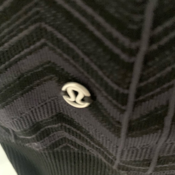 Lululemon Ebb To Street Pants Size 6/8 - Picture 5 of 8